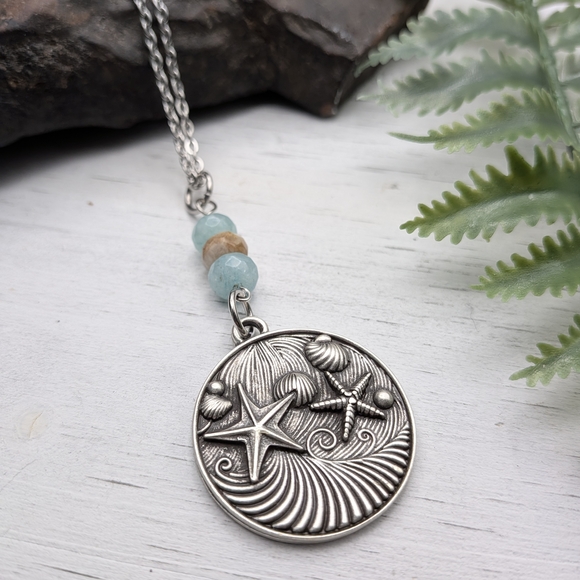 Silver Starfish Pendant Necklace / Beach Jewelry - Picture 2 of 5